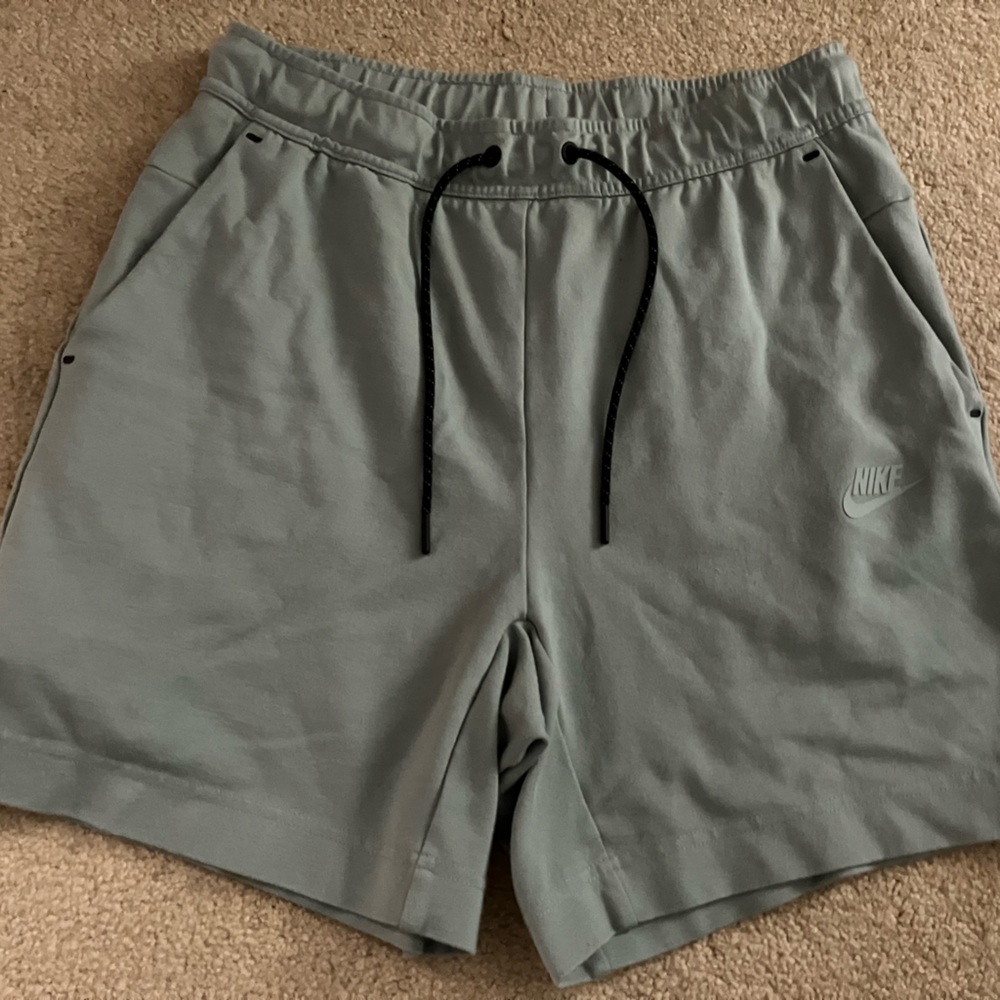 Nike Sportswear Tech Fleece Lightweight